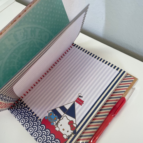 Sanrio HK Places I Like to Travel Journal - Picture 15 of 16